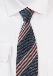 Cravatta a righe maculate blu navy