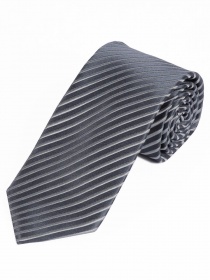 Cravatta a righe sottili grigio argento antracite