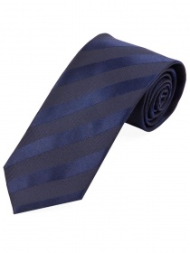 Cravatta struttura monocromatica a righe blu navy