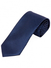 Cravatta lunga struttura monocromatica a righe blu
