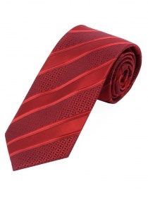 Cravatta lunga struttura a righe rosso rubino