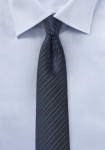 Cravatta sottile righe blu