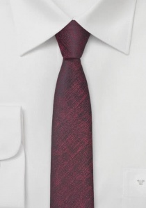 Cravatta stretta rosso vinaccia