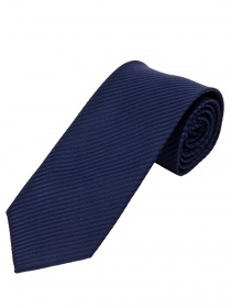 Cravatta a righe tinta unita di forma stretta