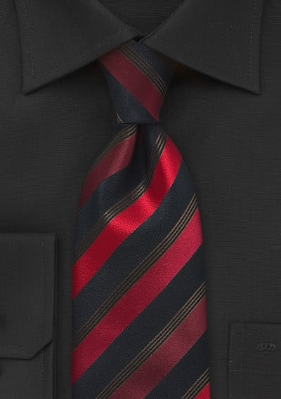 Stylische Krawatte schwarz rot Stylische Krawatte schwarz rot