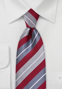 Cravatta rosso scuro strisce