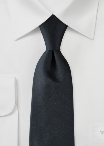 Cravatta in seta nero profondo opaco