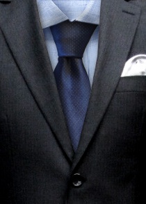 Cravatta a punti sottili blu navy