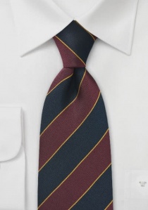 Cravatta con clip a righe del reggimento Rosso
