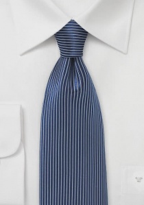 Cravatta a righe verticali blu navy