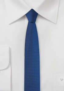 Cravatta sottile blu regale