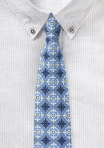 Cravatta blu ghiaccio con motivo ornamentale