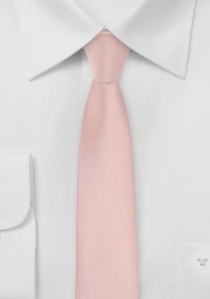Rosé a cravatta stretta